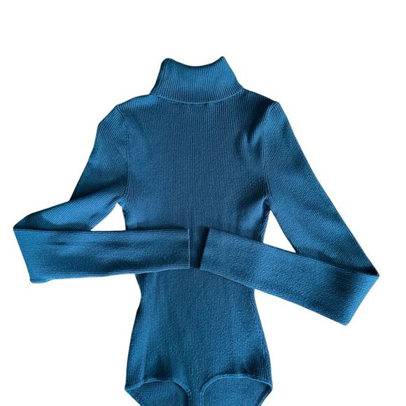 😍2 for $20 Abercrombie & Fitch Emerald Green Turtleneck Bodysuit – Size Small - Picture 5 of 7